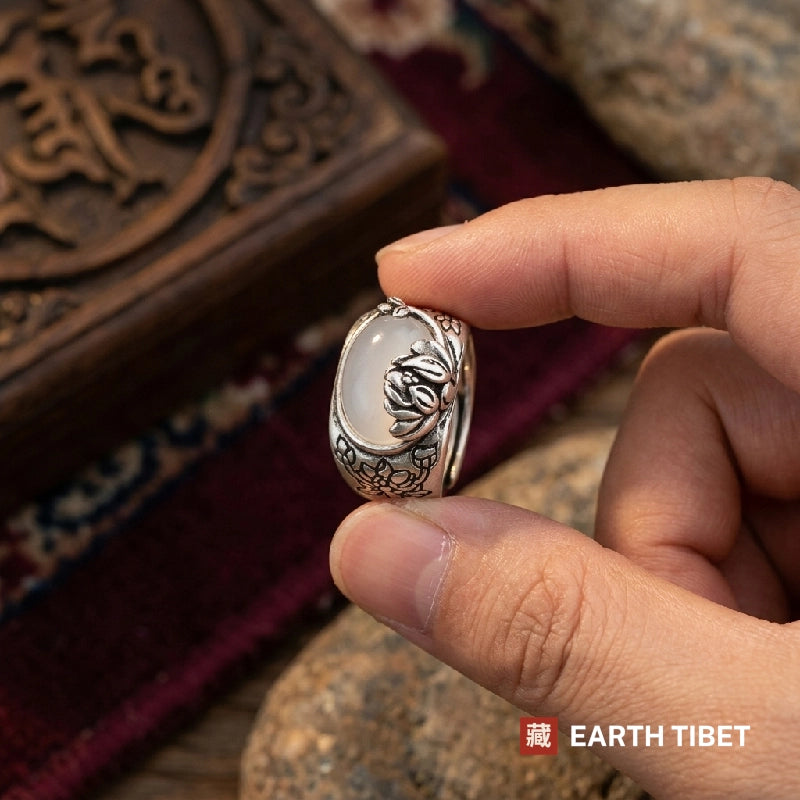 Lotus Seed Stone Ring