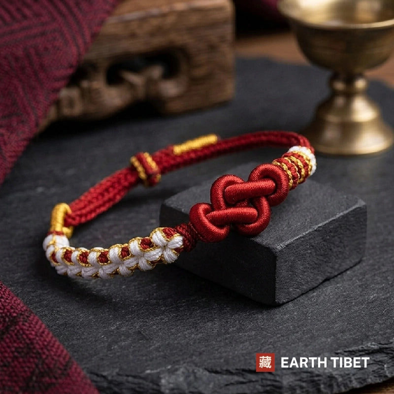 Peach Blossom Ruyi Knot Bracelet