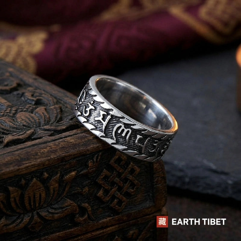 Om Mani Padme Hum Mantra Ring