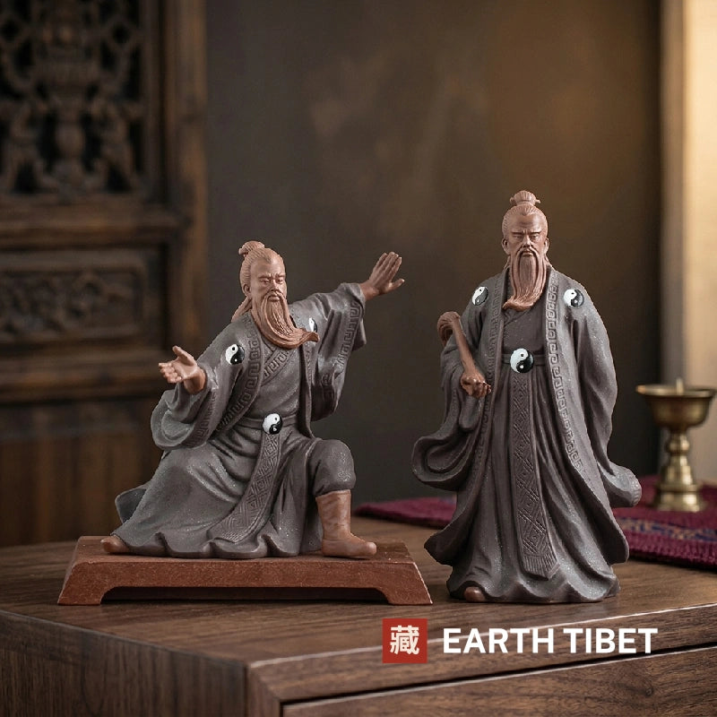 Taiji Master Statue