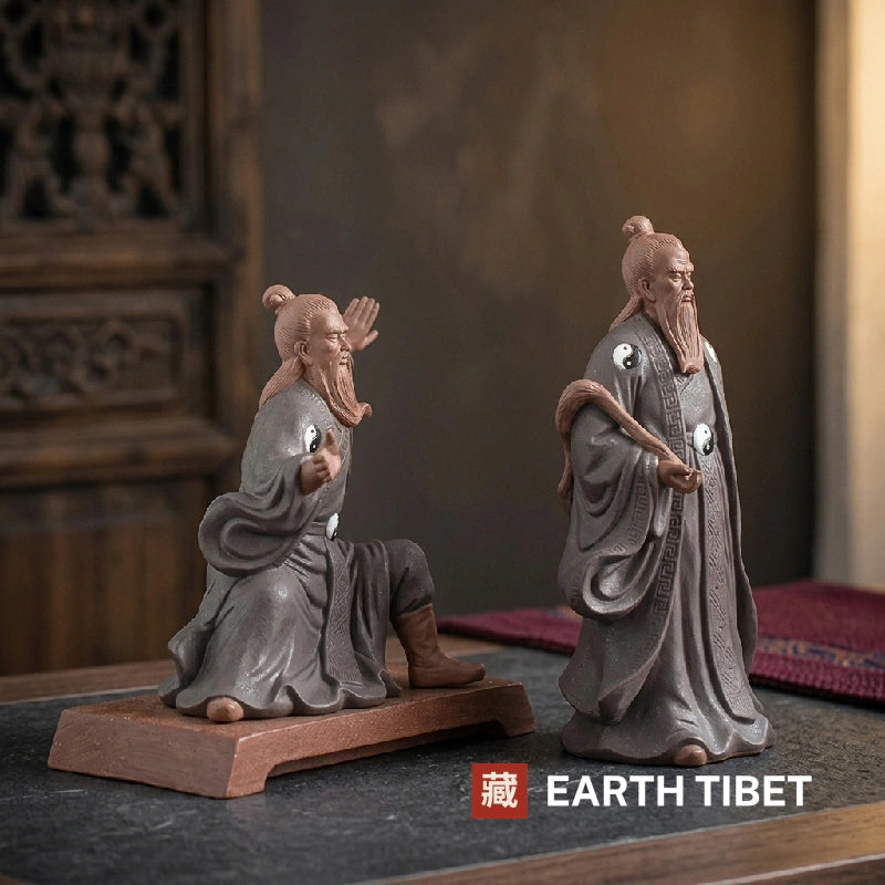 Taiji Master Statue